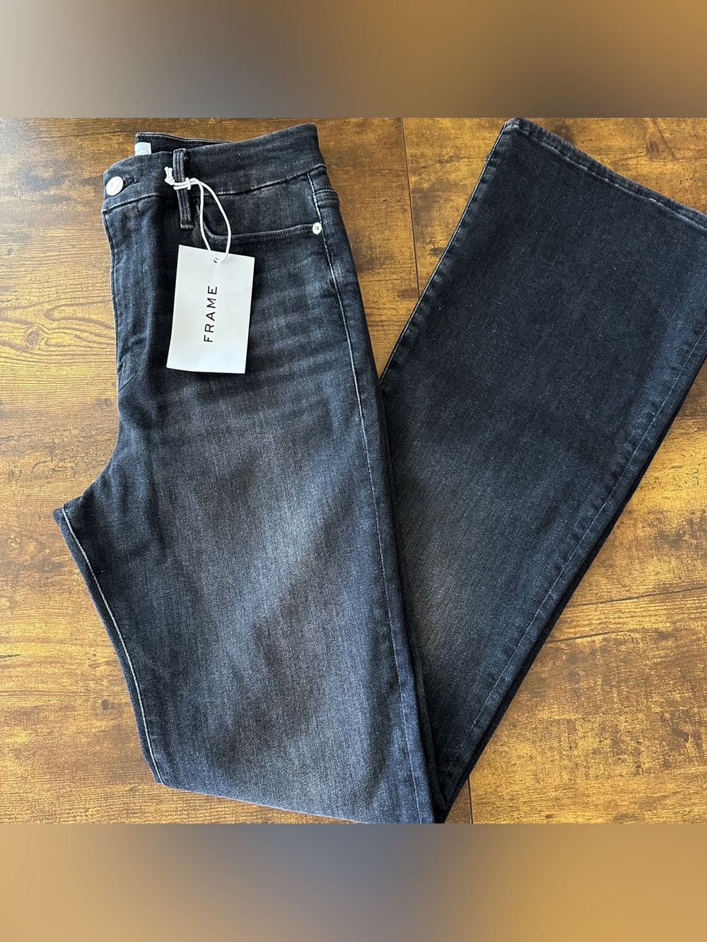 NWT FRAME Le Super High Flare Jeans Washed Black Size 30 (LSHF631)